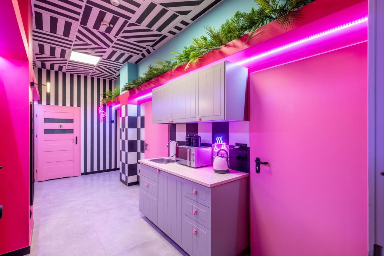 Vice City Hostel Wroclaw Bagian luar foto