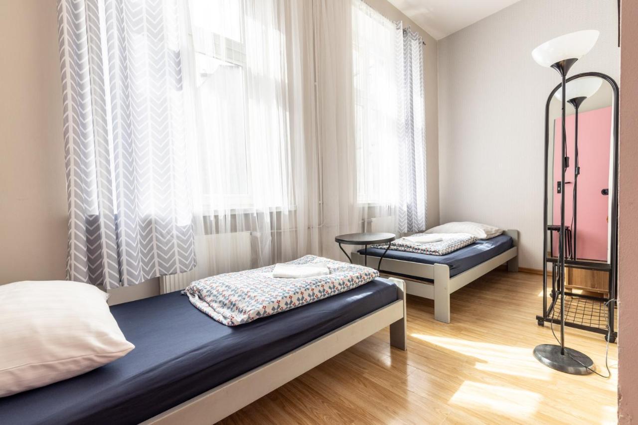 Vice City Hostel Wroclaw Bagian luar foto