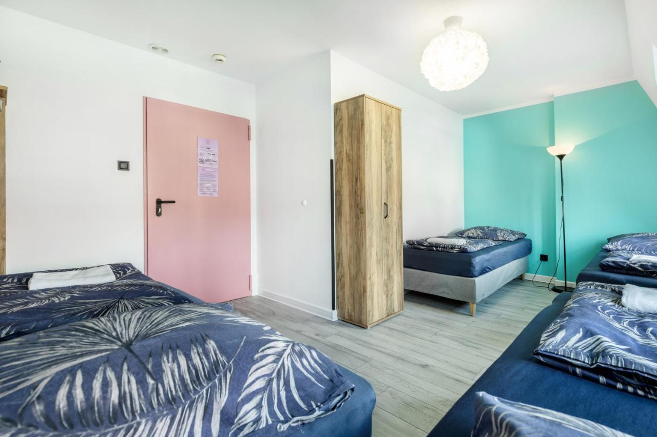 Vice City Hostel Wroclaw Bagian luar foto