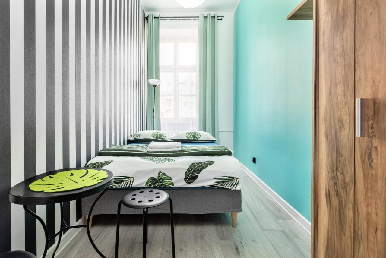 Vice City Hostel Wroclaw Bagian luar foto