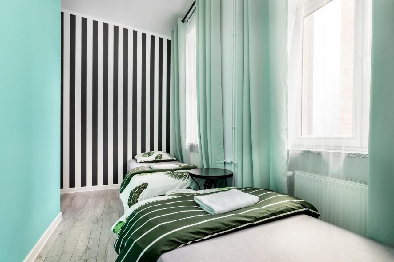 Vice City Hostel Wroclaw Bagian luar foto