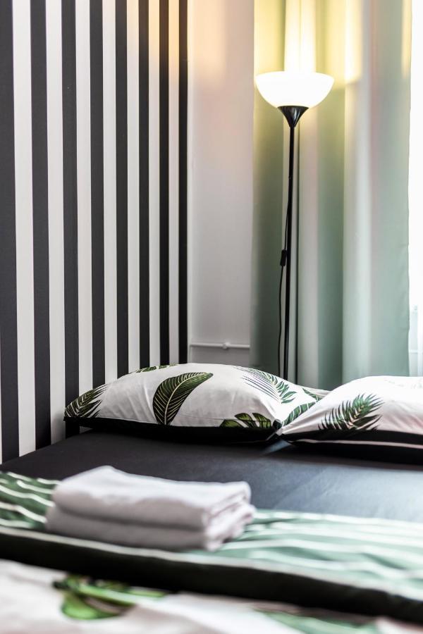 Vice City Hostel Wroclaw Bagian luar foto